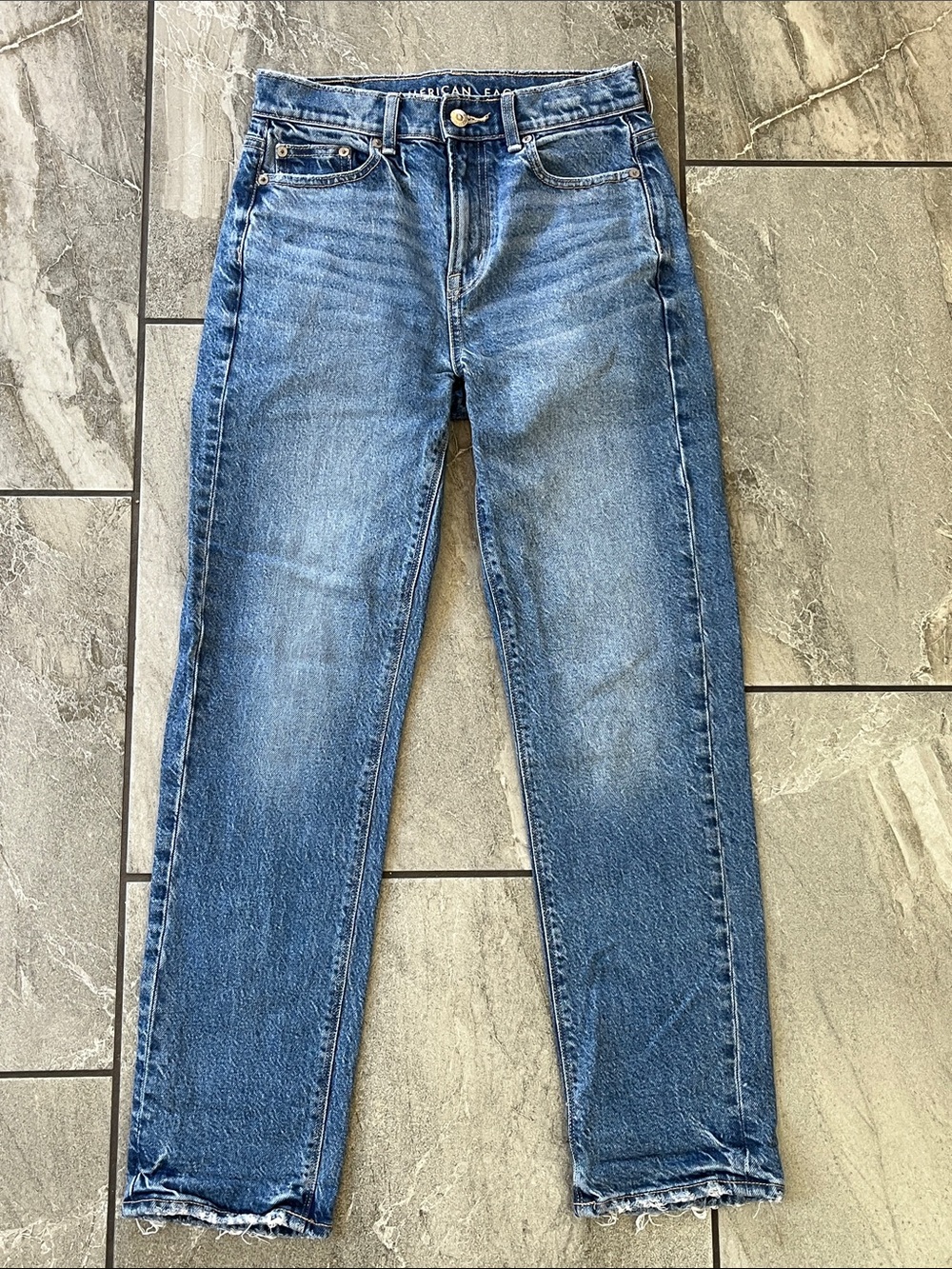 💙 American Eagle Super High Rise Straight Jeans Size 0 Short Blue Neutral